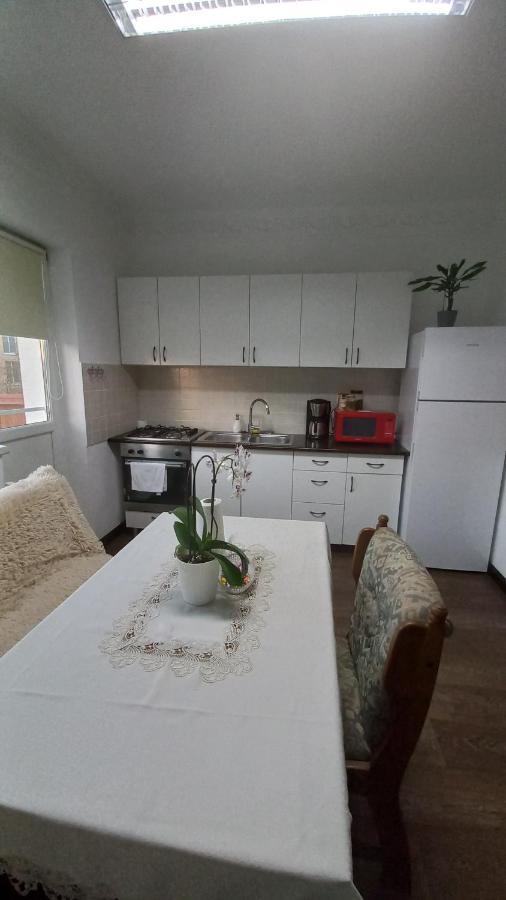 Dove Apartment Sibiu Bagian luar foto